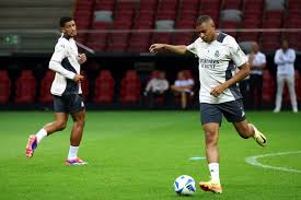 龙赛罗：沙特拿出10亿欧才能得到维尼修斯，几乎等同伯纳乌建设费用